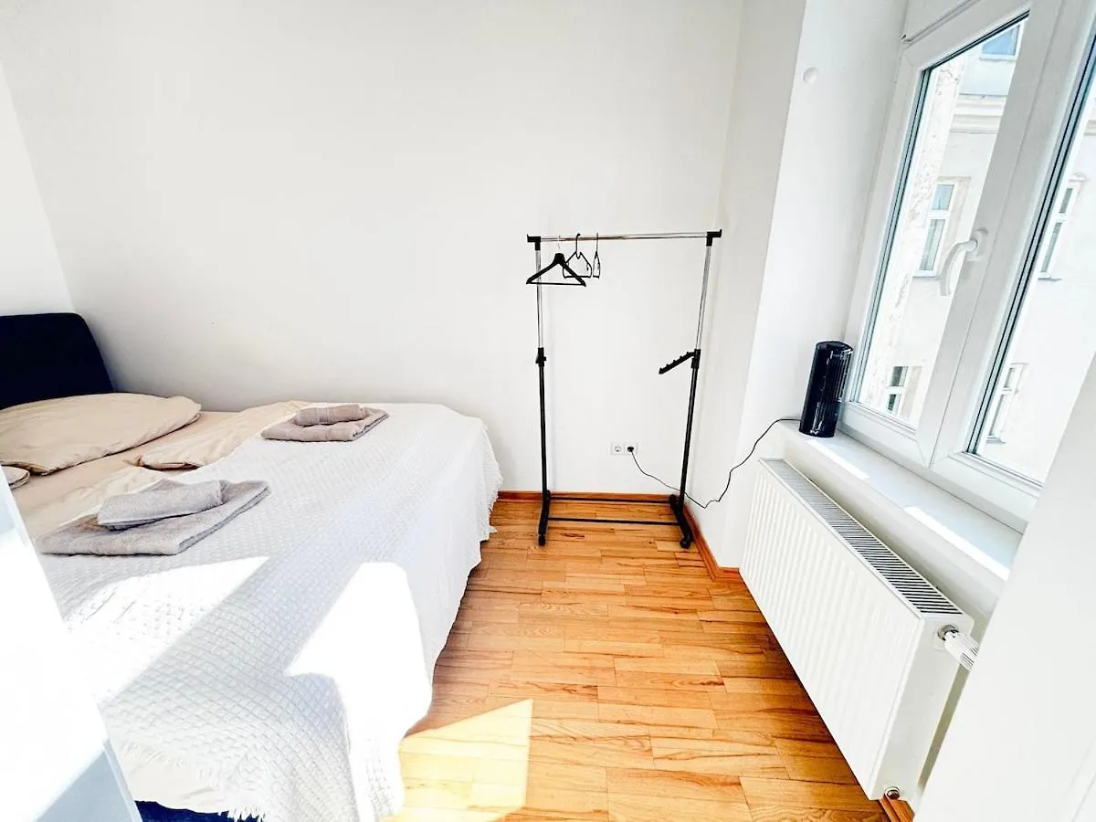 Avio, 2 Bedroom Apartment, Smart Tv, Fully Equipped Kitchen Vídeň 0*,  Rakousko